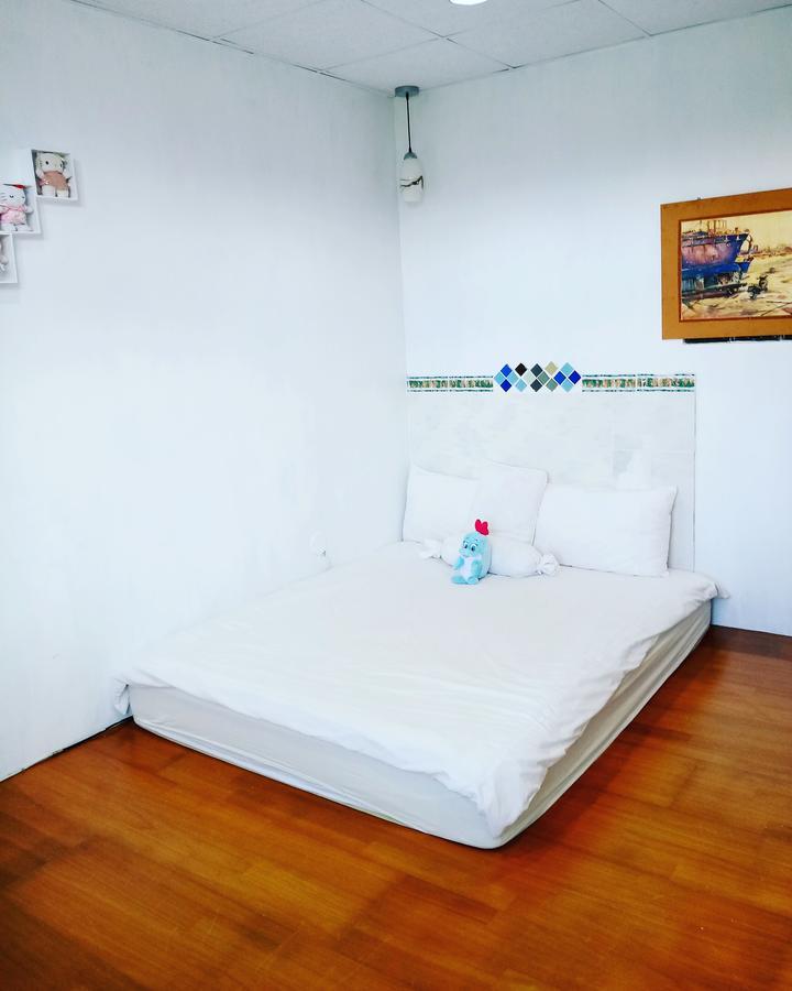 Pu Shi Homestay Yuli Eksteriør bilde